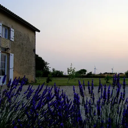 Charente Gite - 2 Holiday home *